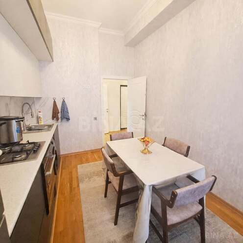 Продаётся 2-комн. новостройка 74 м², м. Кара Караев, photo 12 from 17