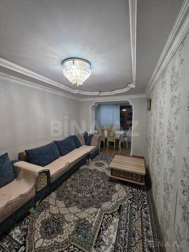 Продаётся 3-комн. вторичка 70 м², photo 1 from 32