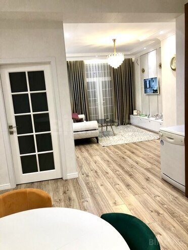 İcarəyə verilir 2 otaqlı yeni tikili 70 m², Azadlıq Prospekti m., photo 4 from 15