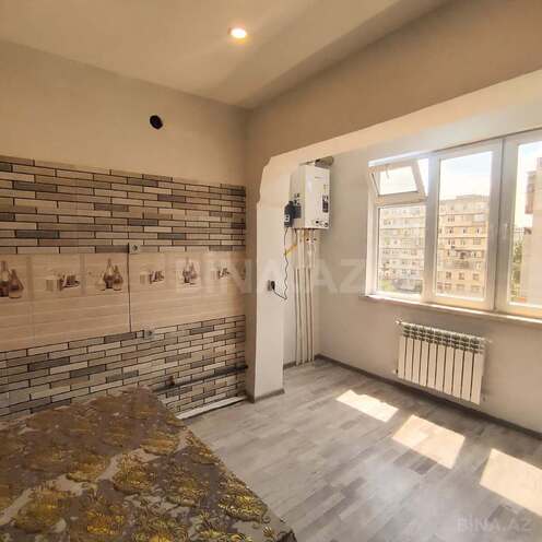 Продается 2-комн. вторичка 70 м², м. Нефтчиляр, photo 9 from 18