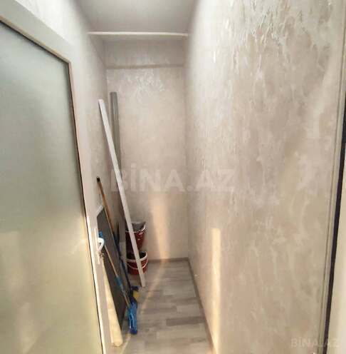 Продается 2-комн. вторичка 70 м², м. Нефтчиляр, photo 15 from 18