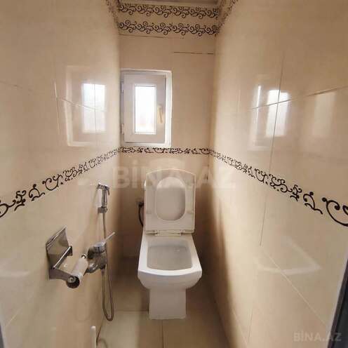 Продается 2-комн. вторичка 70 м², м. Нефтчиляр, photo 14 from 18