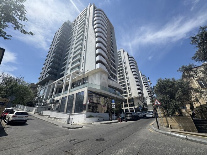 İcarəyə verilir 2 otaqlı yeni tikili 83 m², Bayıl q., photo 3 from 8