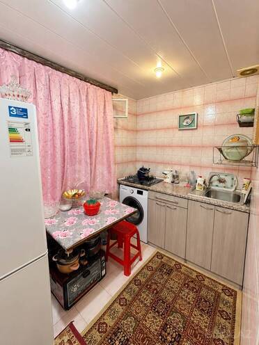 Satılır 3 otaqlı köhnə tikili 70 m², Nizami m., photo 9 from 12
