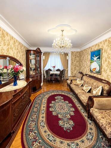 Satılır 3 otaqlı köhnə tikili 70 m², Nizami m., photo 3 from 12