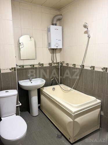 Продаётся 2-комн. вторичка 40 м², м. Ази Асланов, photo 6 from 7