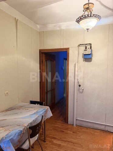 Продаётся 2-комн. вторичка 40 м², м. Ази Асланов, photo 3 from 7
