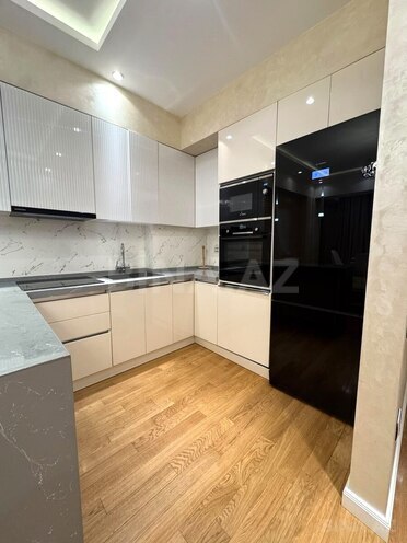 Сдаётся 3-комн. новостройка 105 м², м. Гянджлик, photo 4 from 10