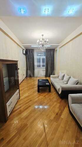 Продается 3-комн. новостройка 105 м², Абшеронcкий  р., photo 1 from 20