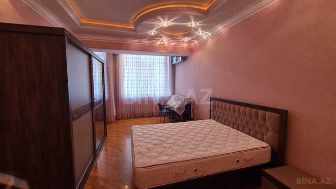 Сдается 3-комн. новостройка 140 м², м. Низами, photo 7 from 15