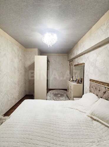 Продаётся 3-комн. вторичка 103 м², м. Кара Караев, photo 12 from 19