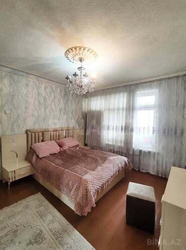 Продаётся 3-комн. вторичка 103 м², м. Кара Караев, photo 7 from 19