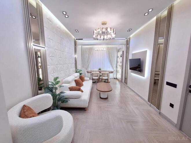 Сдаётся 2-комн. новостройка 80 м², м. Нариман Нариманов, photo 1 from 13