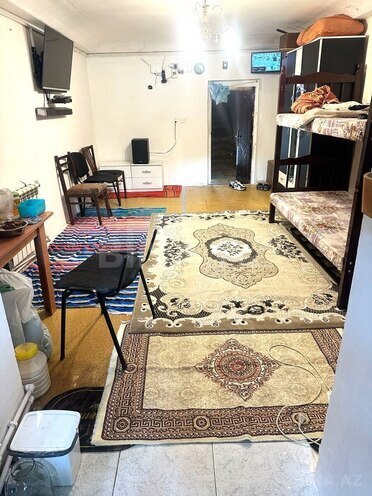 İcarəyə verilir 1 otaqlı köhnə tikili 42 m², Qara Qarayev m., photo 1 from 12