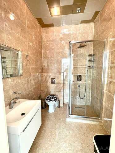 Сдается 3-комн. новостройка 160 м², м. Ичеришехер, photo 11 from 13