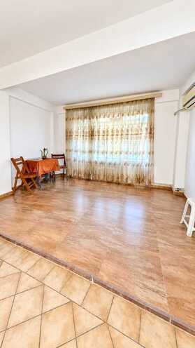 Satılır 3 otaqlı köhnə tikili 115 m², Nizami m., photo 6 from 11
