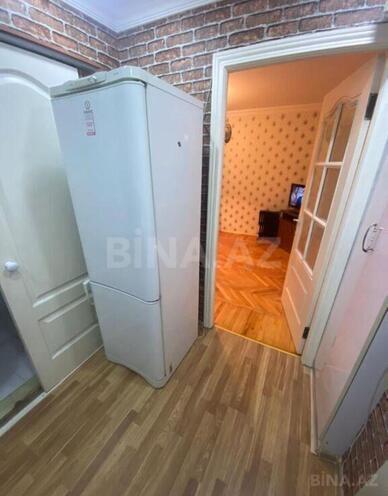 Satılır 2 otaqlı köhnə tikili 32 m², İnşaatçılar m., photo 5 from 7