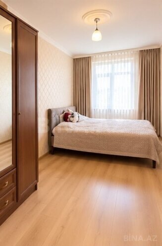 Satılır 2 otaqlı köhnə tikili 55 m², Elmlər Akademiyası m., photo 3 from 6