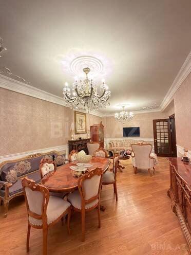 Продаётся 4-комн. новостройка 175 м², Насиминский  р., photo 3 from 13