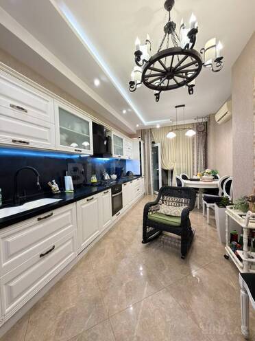 Продаётся 4-комн. новостройка 175 м², Насиминский  р., photo 6 from 13