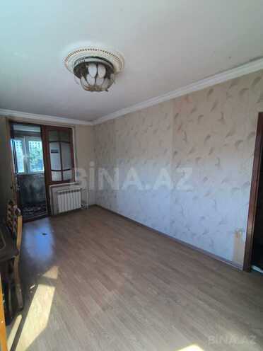 Продаётся 2-комн. вторичка 40 м², м. Нефтчиляр, photo 1 from 10