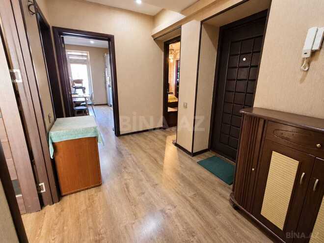 Продается 3-комн. вторичка 95 м², м. Кара Караев, photo 10 from 12