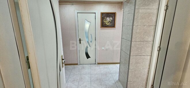 Satılır 2 otaqlı köhnə tikili 50 m², İnşaatçılar m., photo 22 from 30