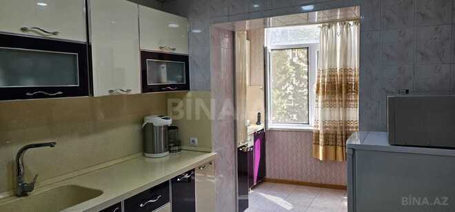 Satılır 2 otaqlı köhnə tikili 50 m², İnşaatçılar m., photo 24 from 30
