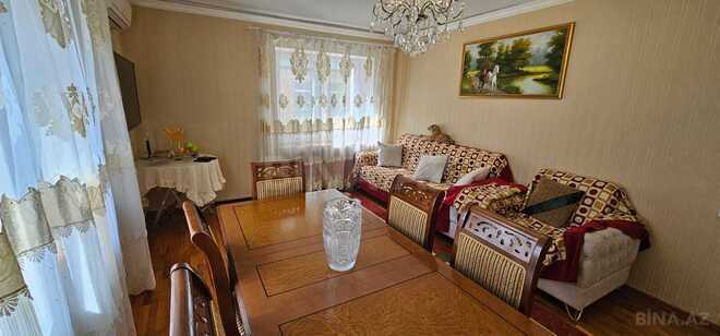 Satılır 2 otaqlı köhnə tikili 50 m², İnşaatçılar m., photo 4 from 30
