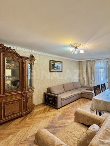 Продается 2-комн. вторичка 38 м², м. Бакмил, photo 3 from 12