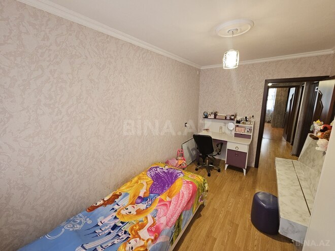 Satılır 4 otaqlı köhnə tikili 80 m², Binə q., photo 16 from 17
