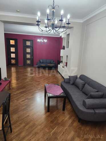 İcarəyə verilir 3 otaqlı köhnə tikili 130 m², Nizami m., photo 17 from 18