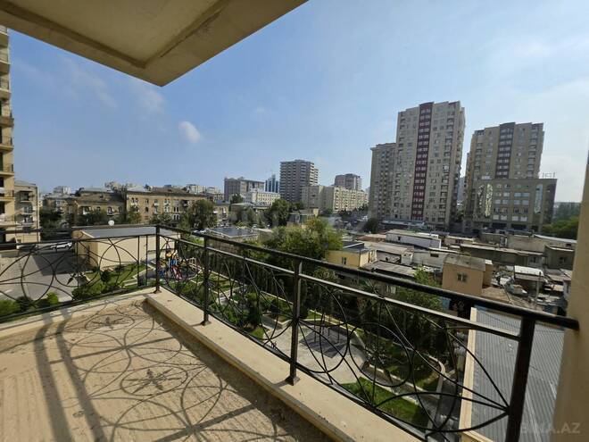 Продается 3-комн. новостройка 163.3 м², м. Элмляр Академиясы, photo 30 from 32