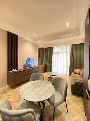 Сдаётся 2-комн. новостройка 65 м², м. Ичеришехер, photo 3 from 32