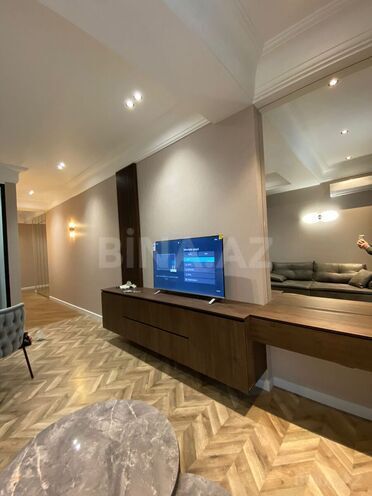 Сдаётся 2-комн. новостройка 65 м², м. Ичеришехер, photo 11 from 32
