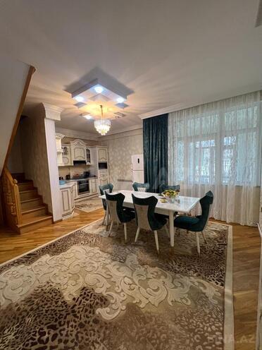 Satılır 5 otaqlı yeni tikili 148 m², Bayıl q., photo 1 from 10