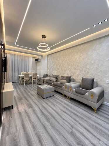 Сдаётся 2-комн. новостройка 85 м², м. Нариман Нариманов, photo 1 from 11