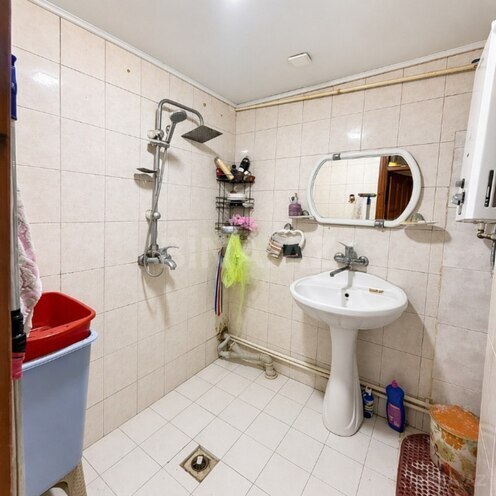 Продается 3-комн. вторичка 80 м², м. Халглар Достлугу, photo 12 from 16