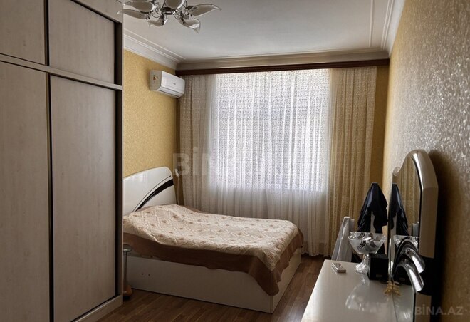 Satılır 4 otaqlı köhnə tikili 100 m², Xalqlar Dostluğu m., photo 4 from 16