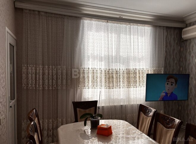 Satılır 4 otaqlı köhnə tikili 100 m², Xalqlar Dostluğu m., photo 3 from 16