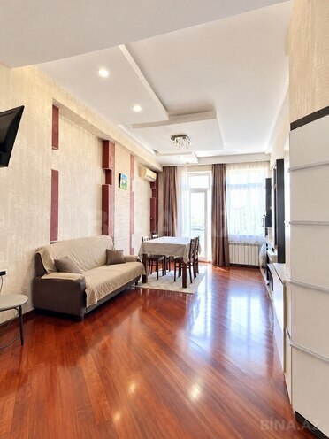 Satılır 3 otaqlı yeni tikili 168 m², İnşaatçılar m., photo 8 from 11