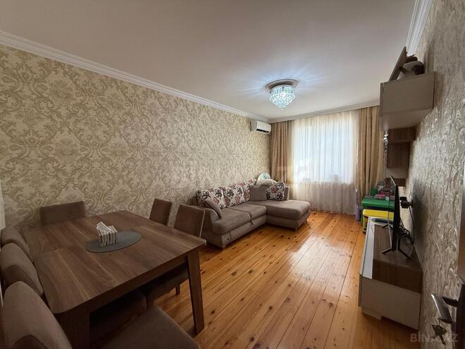 Satılır 2 otaqlı köhnə tikili 55 m², Xalqlar Dostluğu m., photo 1 from 11