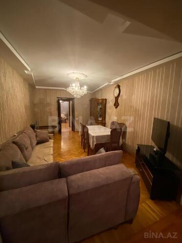 Satılır 3 otaqlı köhnə tikili 85 m², Bakıxanov q., photo 3 from 18