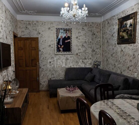 Satılır 3 otaqlı köhnə tikili 85 m², Azadlıq Prospekti m., photo 1 from 14