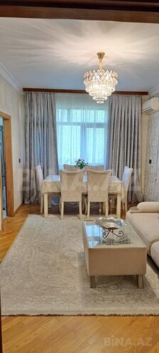 Satılır 3 otaqlı köhnə tikili 85 m², Memar Əcəmi m., photo 1 from 9