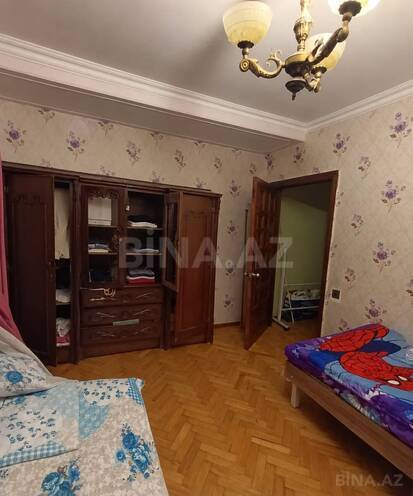 Продаётся 3-комн. вторичка 85 м², м. Элмляр Академиясы, photo 14 from 18