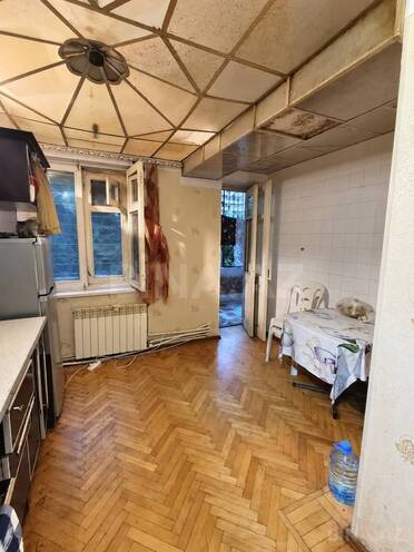 Продаётся 3-комн. вторичка 85 м², м. Элмляр Академиясы, photo 9 from 18