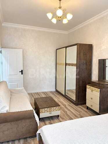 Satılır 1 otaqlı köhnə tikili 39 m², Qara Qarayev m., photo 1 from 9