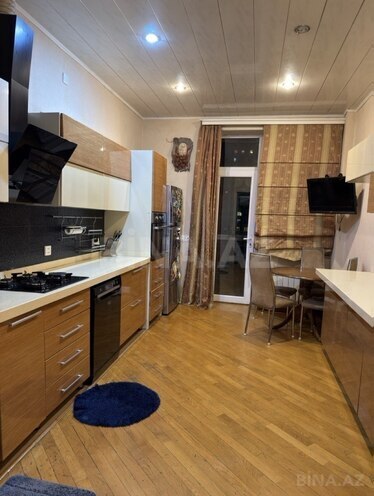 İcarəyə verilir 3 otaqlı yeni tikili 165 m², 28 May m., photo 6 from 20