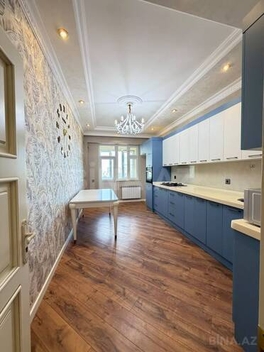 Продаётся 3-комн. новостройка 130 м², м. Иншаатчылар, photo 8 from 13